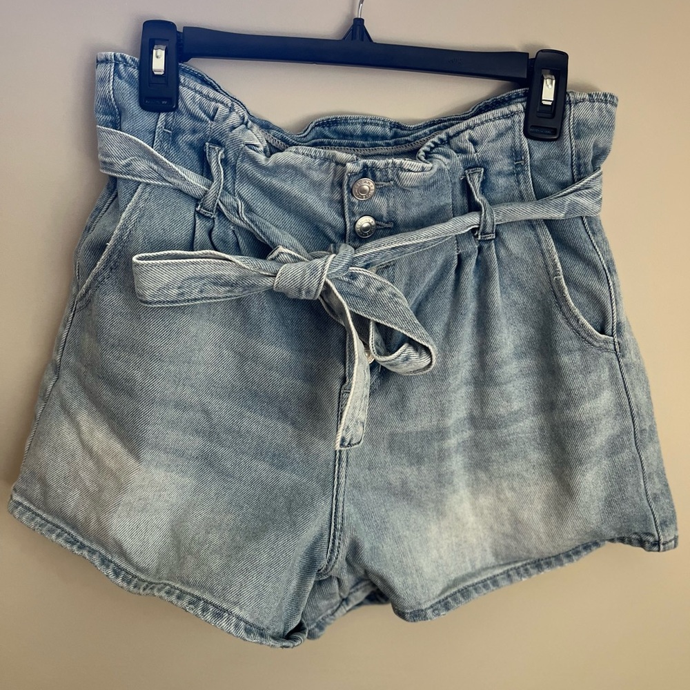 American Eagle Outfitters Light Blue Jean Shorts